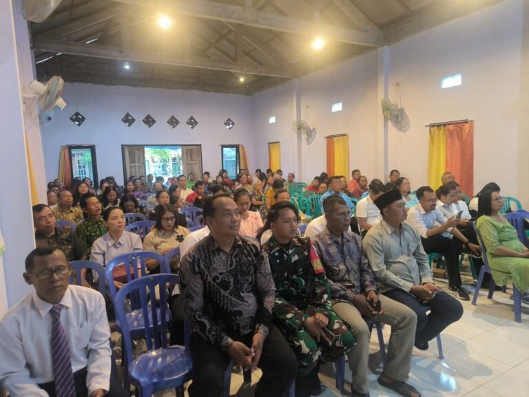 Babinsa Desa Bulurejo Laksanakan Pengamanan Ibadah Natal